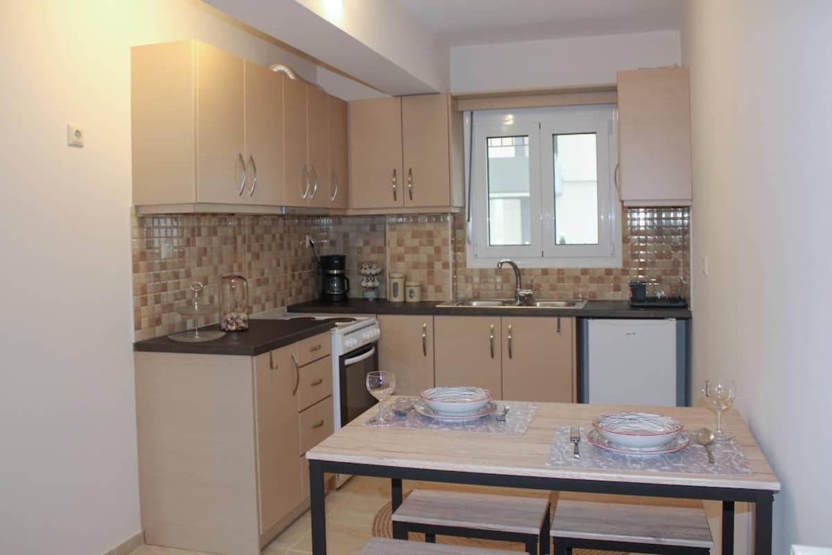 Cozy Modern Apartment Янина Экстерьер фото
